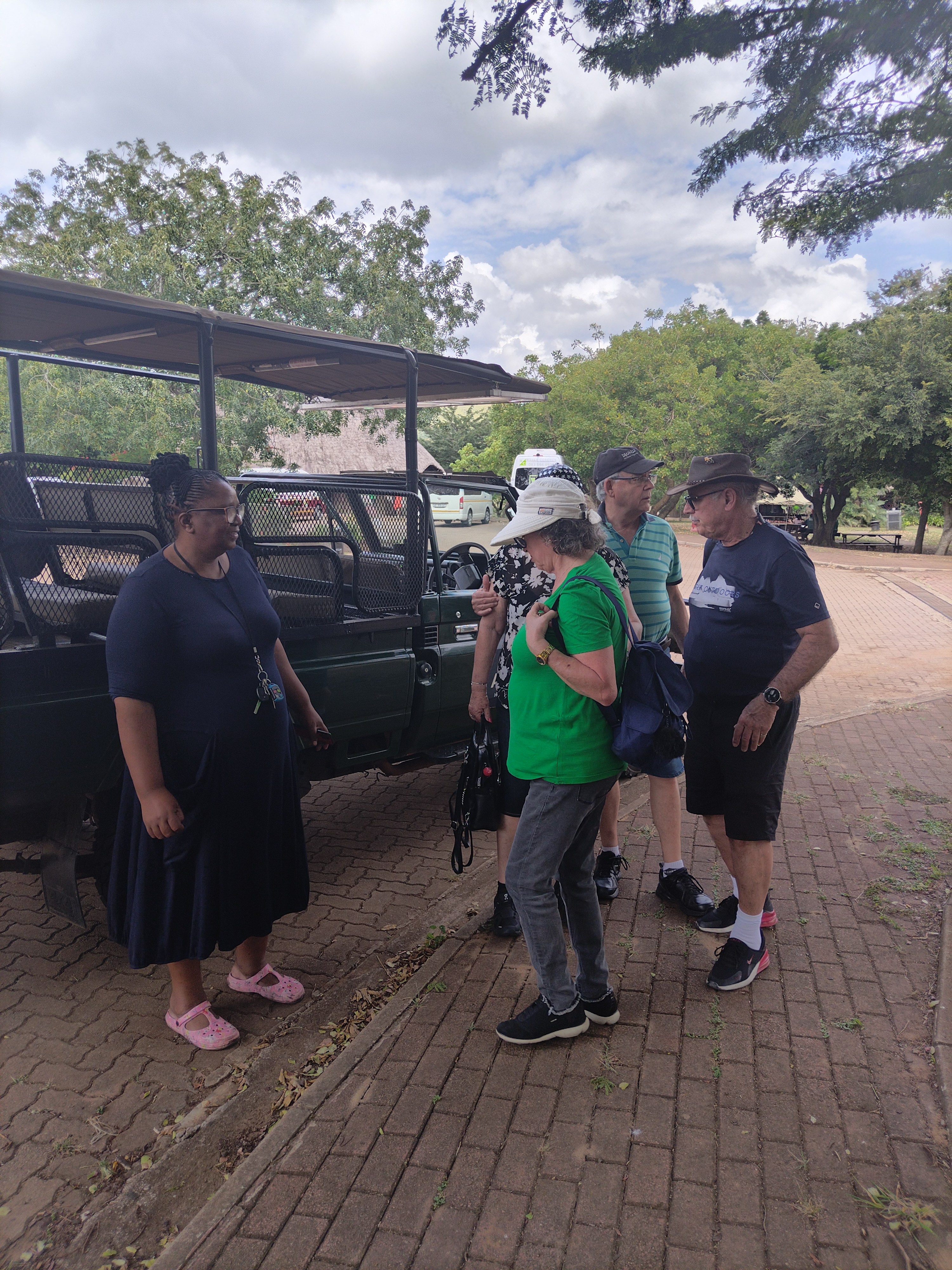 Amangwevu Tours - Image 2