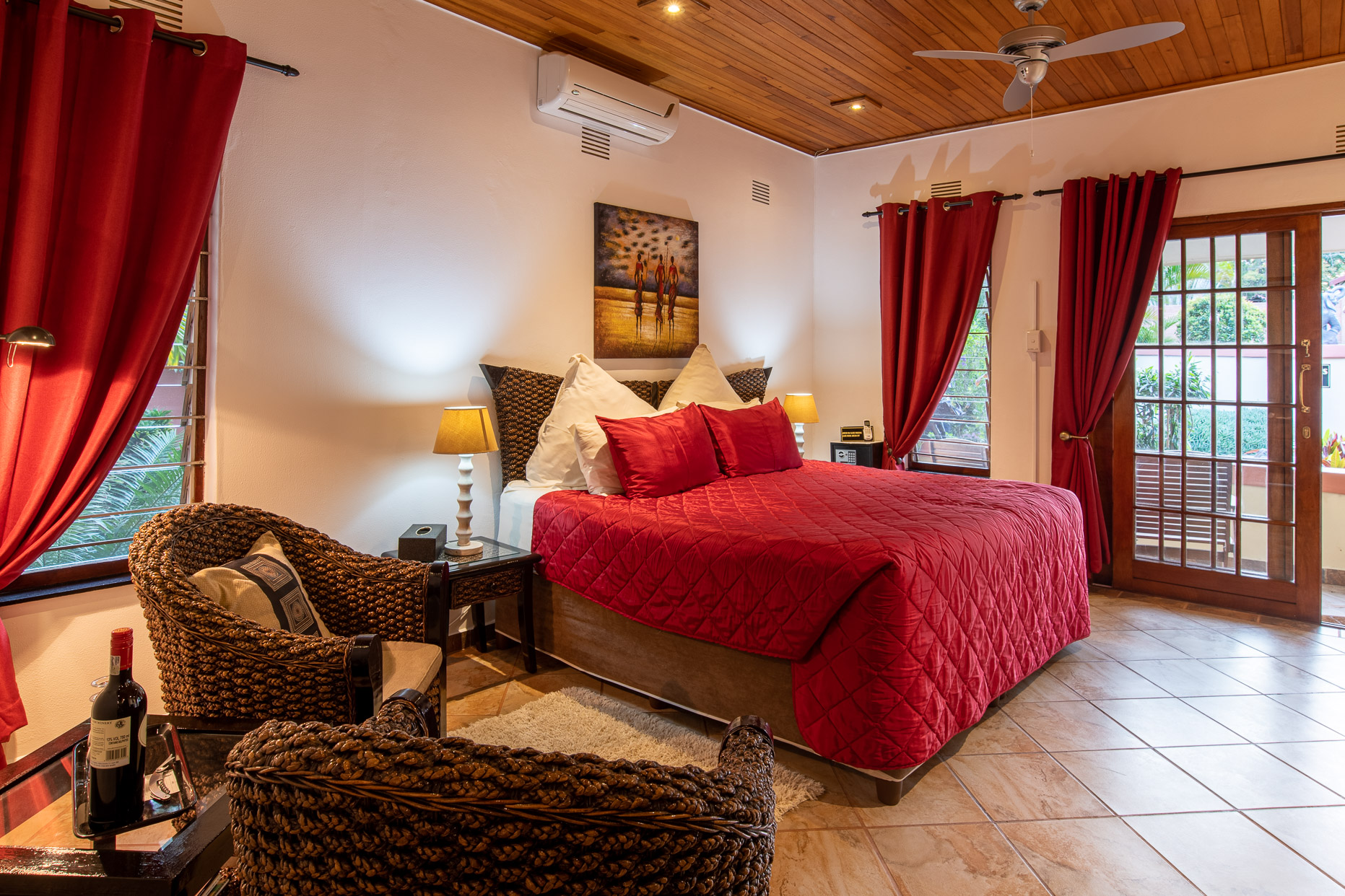 Elephant Coast Guest House - Image 2