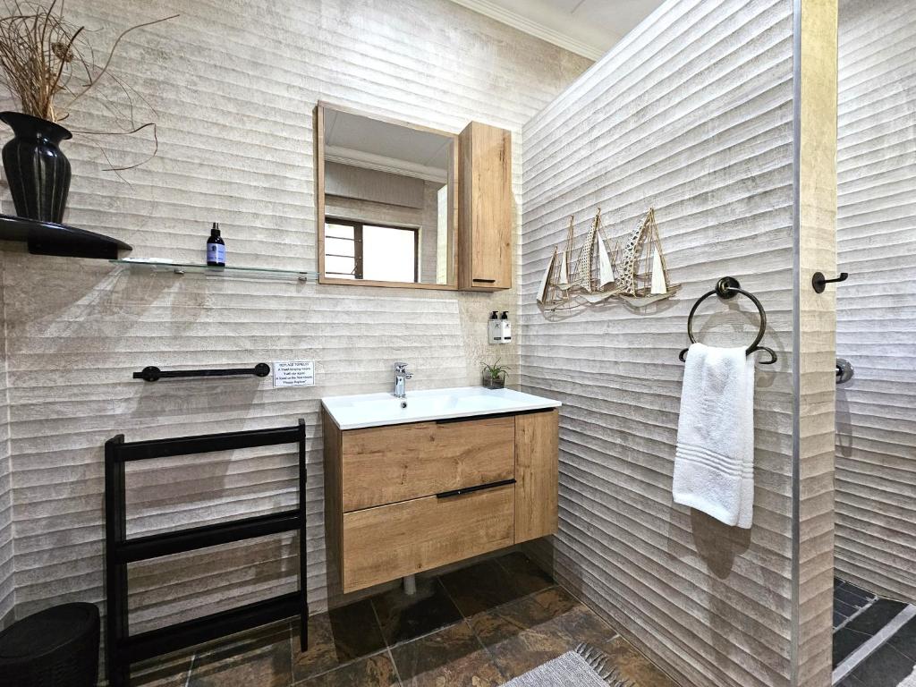 Leopard Corner Lodge - Image 5