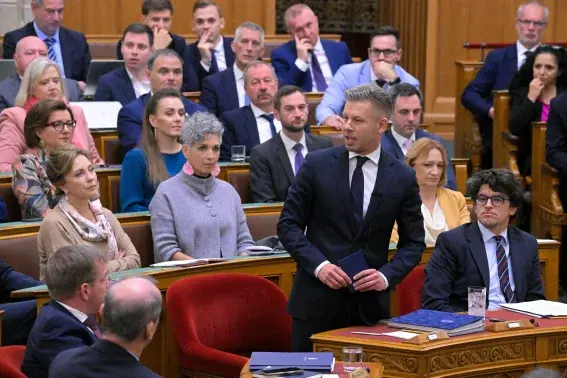 Hungary | Immunity Lifted from Former Culture Minister Amid Embezzlement Investigation | CUAC