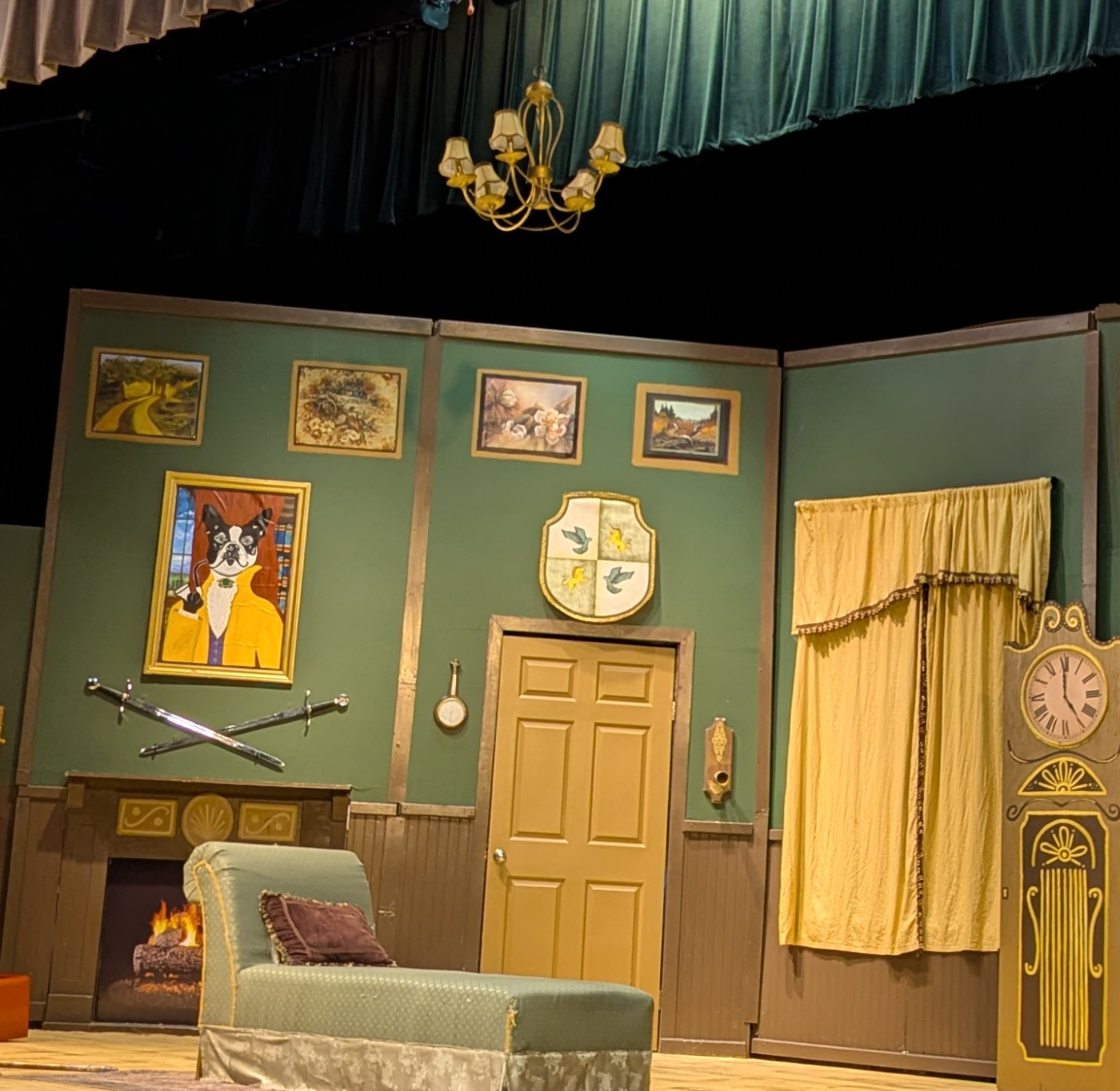 Winston on the set of The Play That Goes Wrong