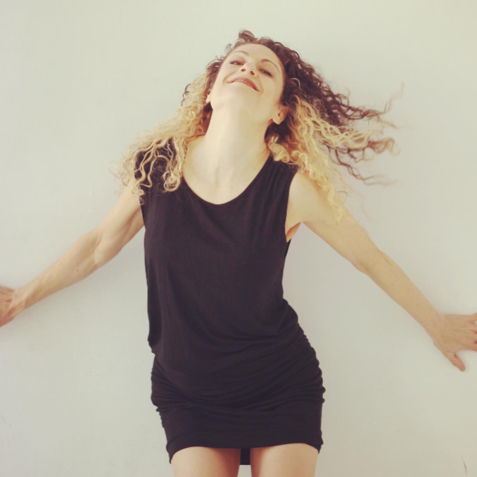 Joni Weisfeld @joni-theothervoicetheater