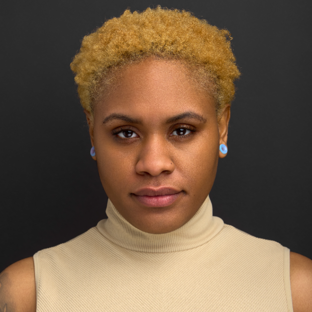 Denycia Thompson @denycia