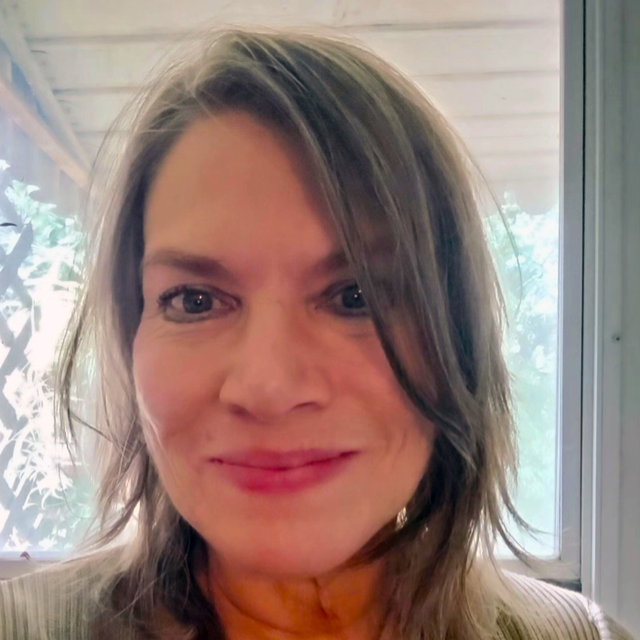 Genevieve Esson @genevieve-esson