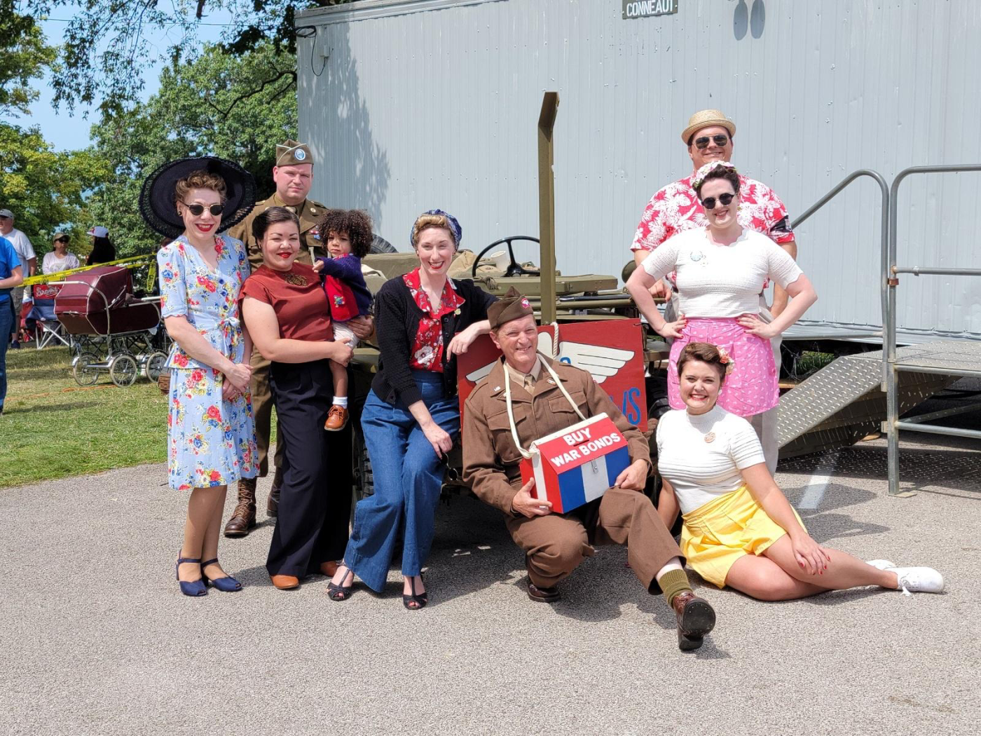USO Camp Show troupe
