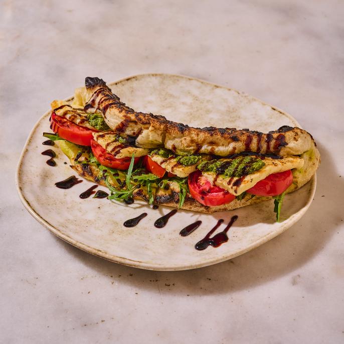 Halloumi Pesto Panuozzo