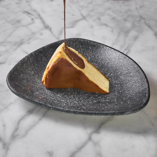 San Sebastian Cheese Cake