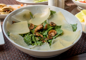 Mushroom salad with rocca & parmesan