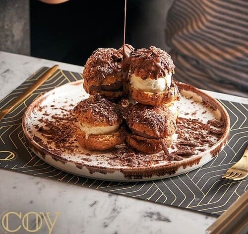Ice Cream Puffs