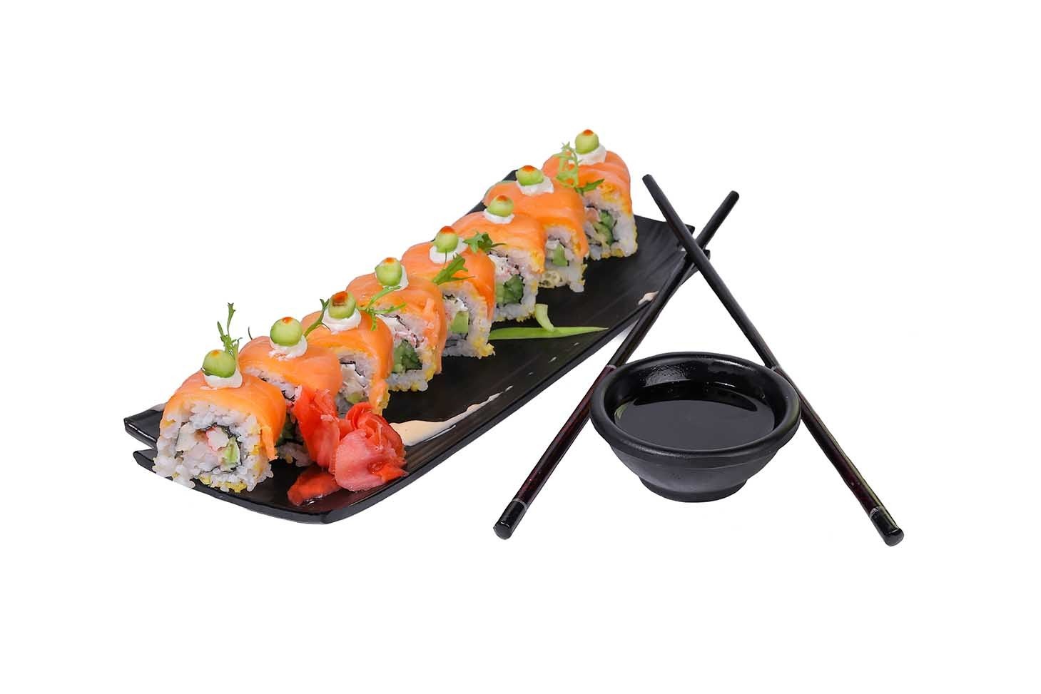 NEW STYLE PHILADELPHIA ROLL (8 PIECES)