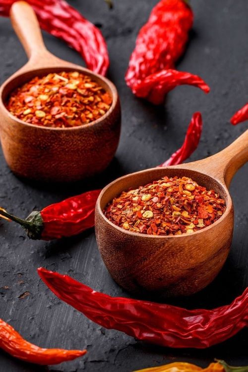 Crushed chili.