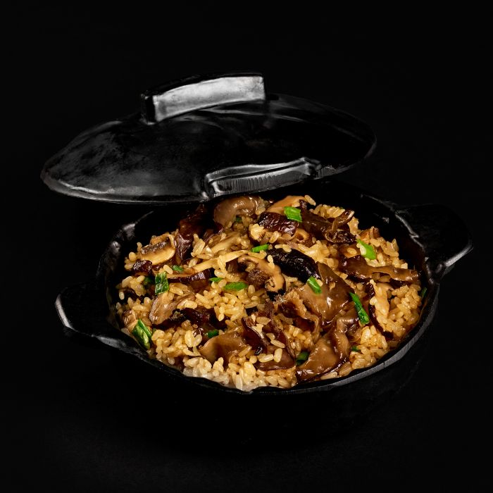 Black Mushroom Hot Pot