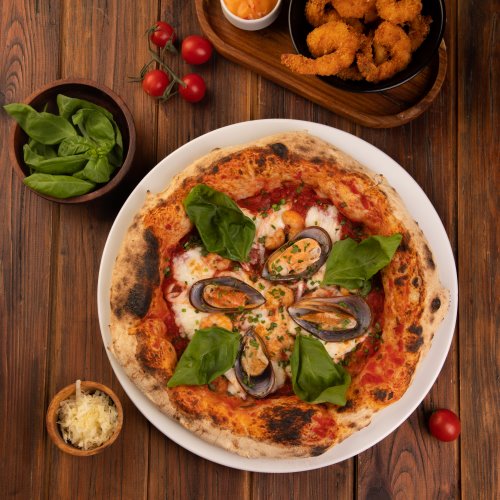 FRUTTI DI MARE PIZZA
