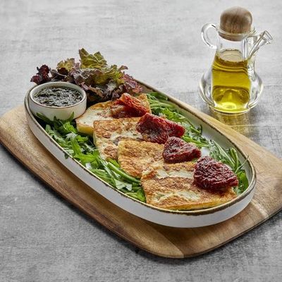 Halloumi Pesto Plate