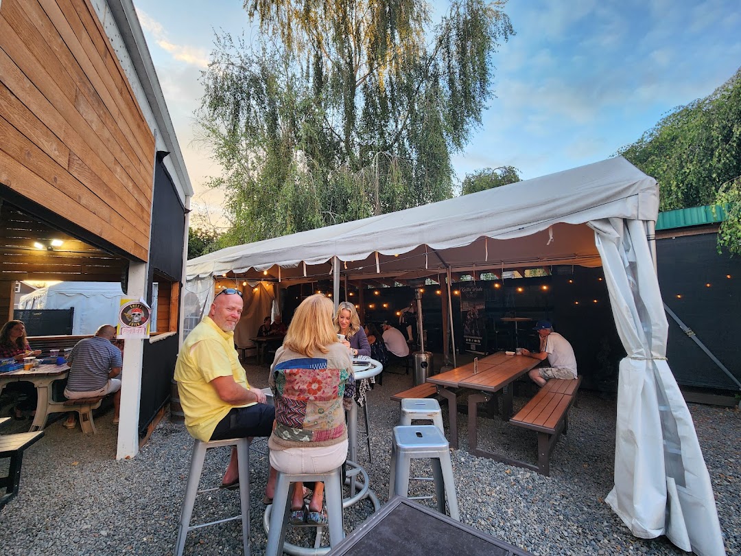 Off Camber Brewing