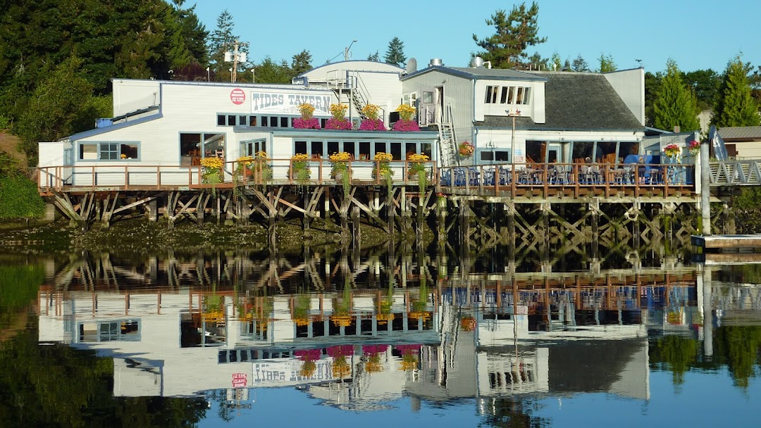 Photo of Tides Tavern