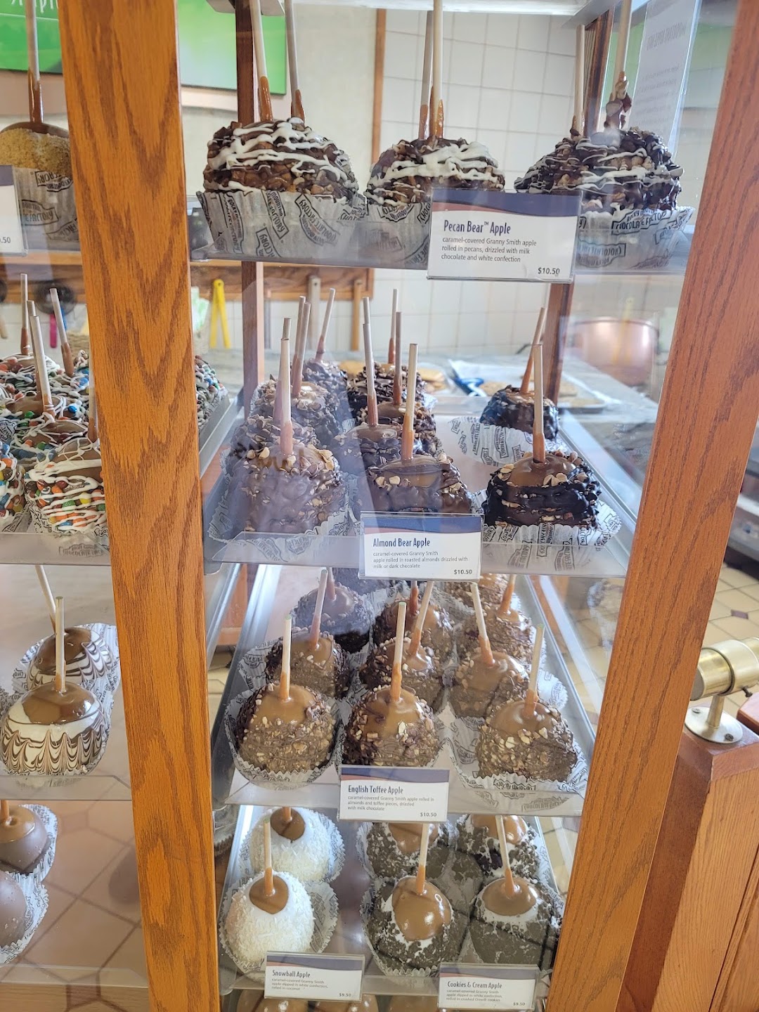 Photo of Rocky Mountain Chocolate Factory of North Bend, WA at Factory Stores