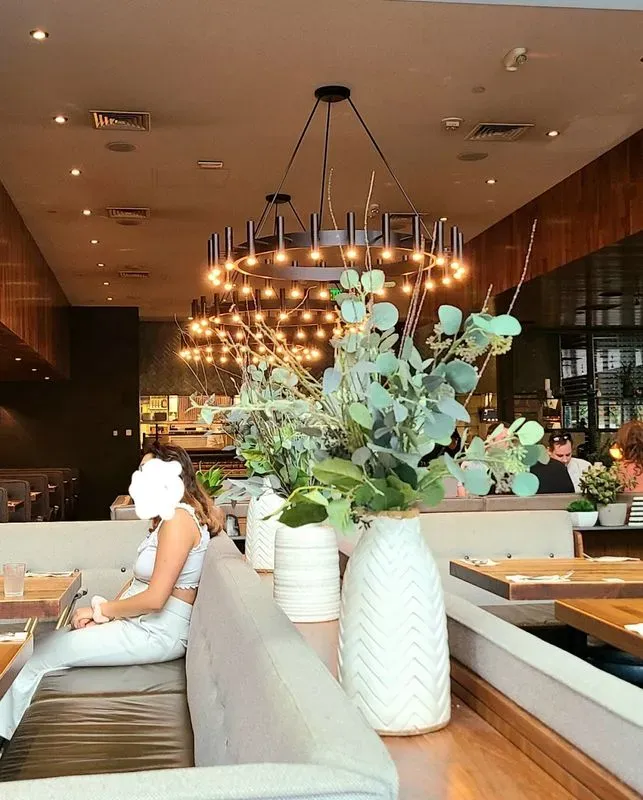 Earls Kitchen + Bar