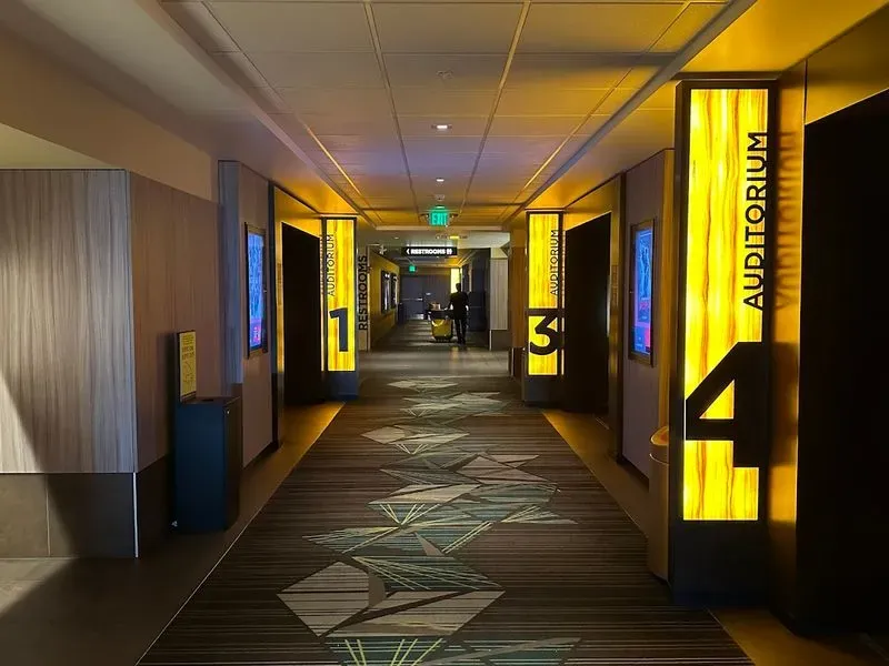 Cinemark Reserve Lincoln Square — Dine-In 21+