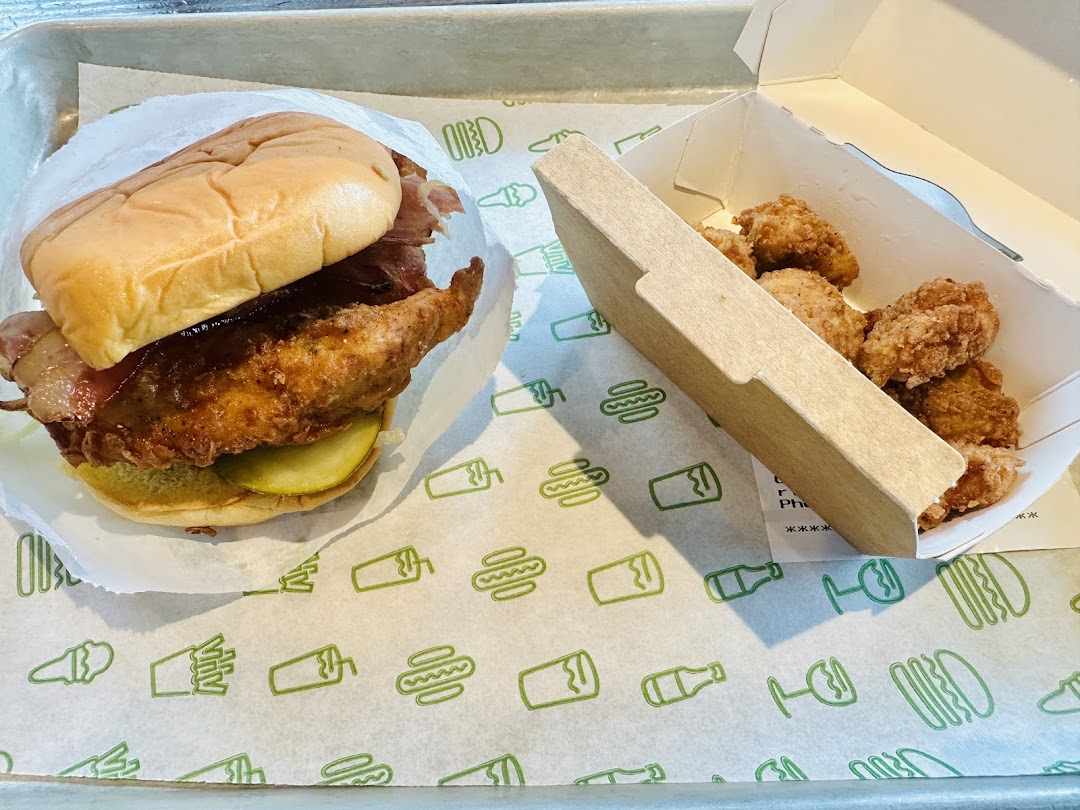 Photo of Shake Shack Kirkland