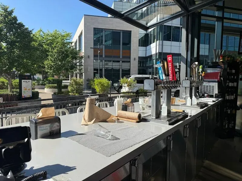 Q20 Public House