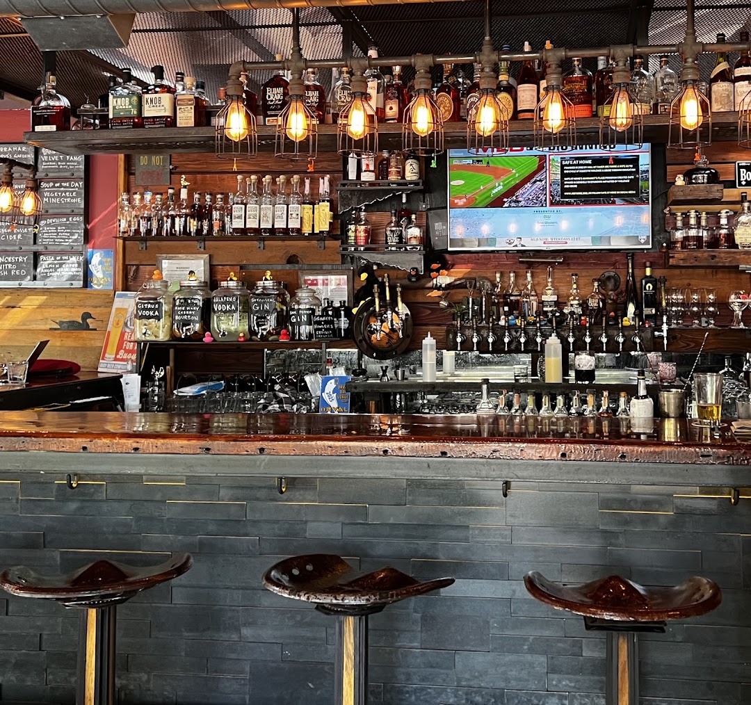 Photo of The Black Duck Cask and Bottle
