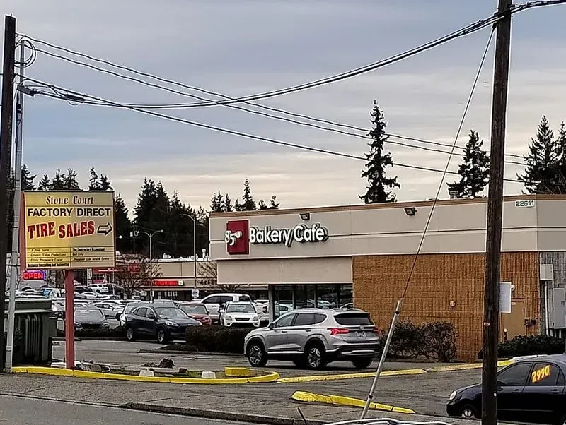 85°C Bakery Cafe - Edmonds