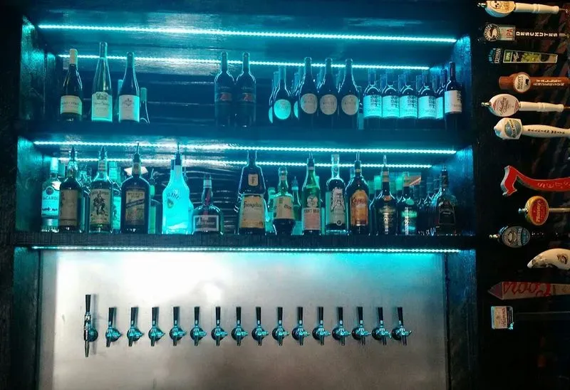 Coles Bar & Grill