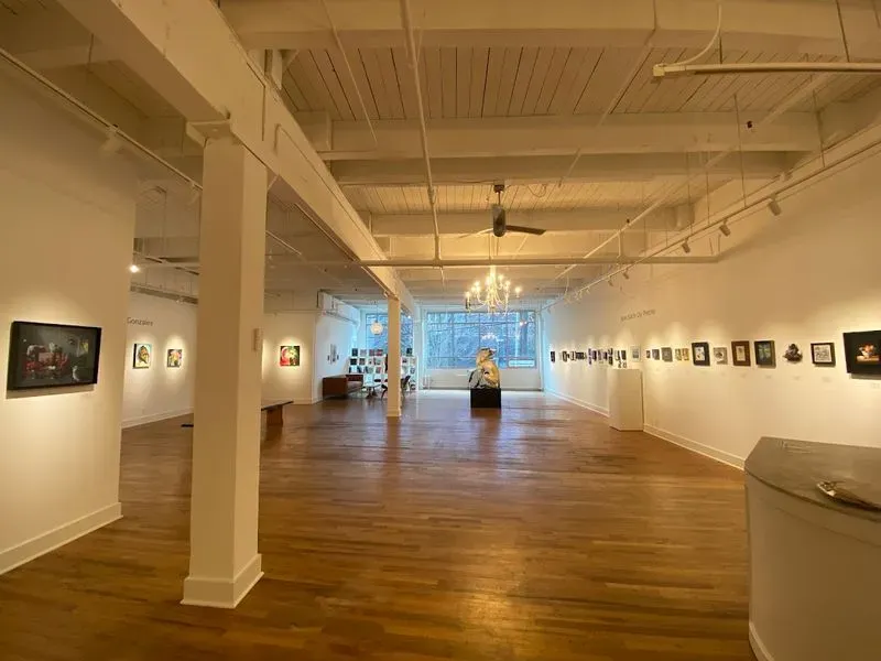 Roq La Rue Gallery