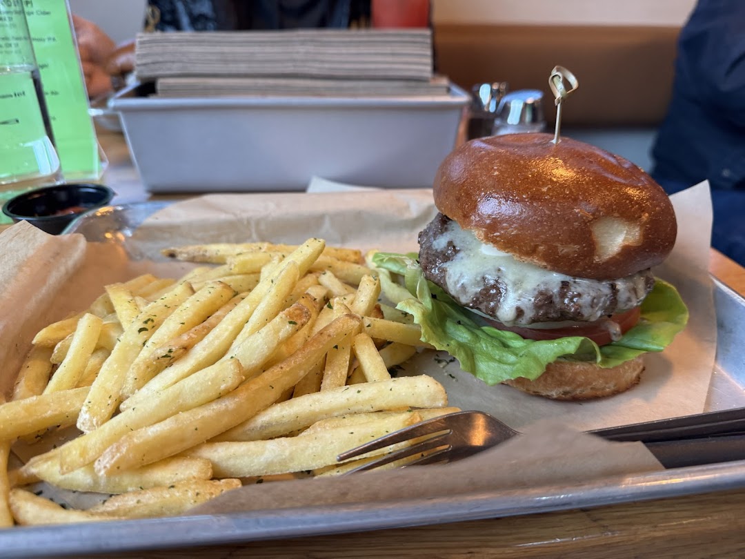 Photo of Tipsy Cow - Woodinville