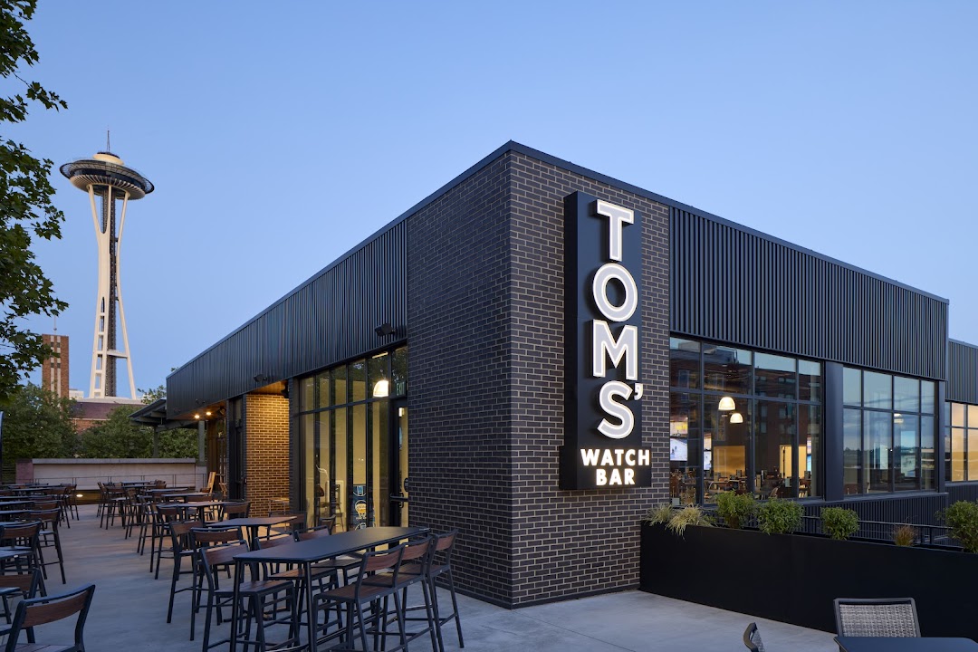 Tom's Watch Bar - Seattle Center