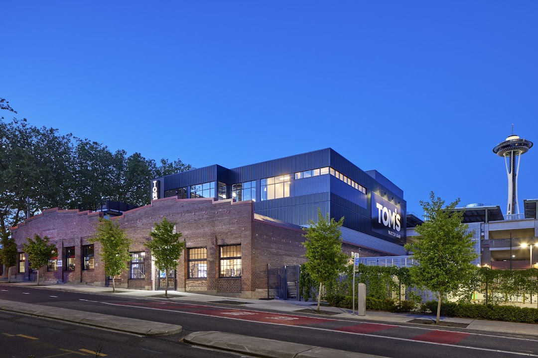 Photo of Tom's Watch Bar - Seattle Center