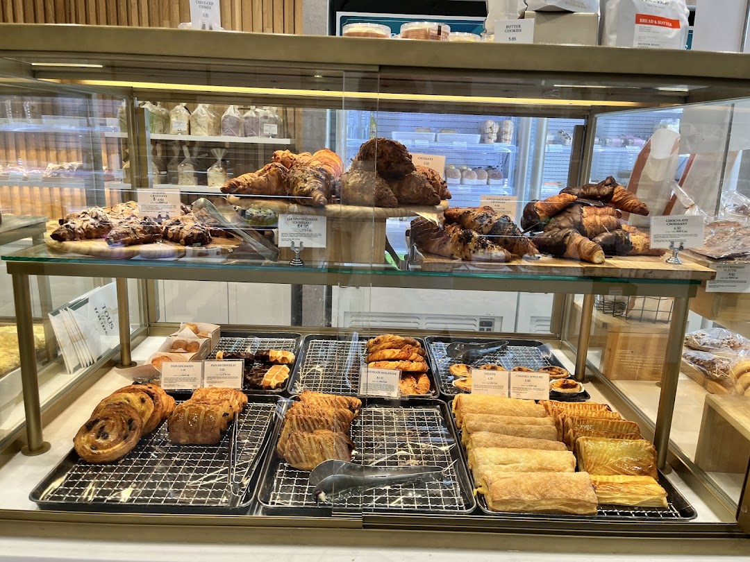 Photo of Tous les Jours Bakery Café - Redmond