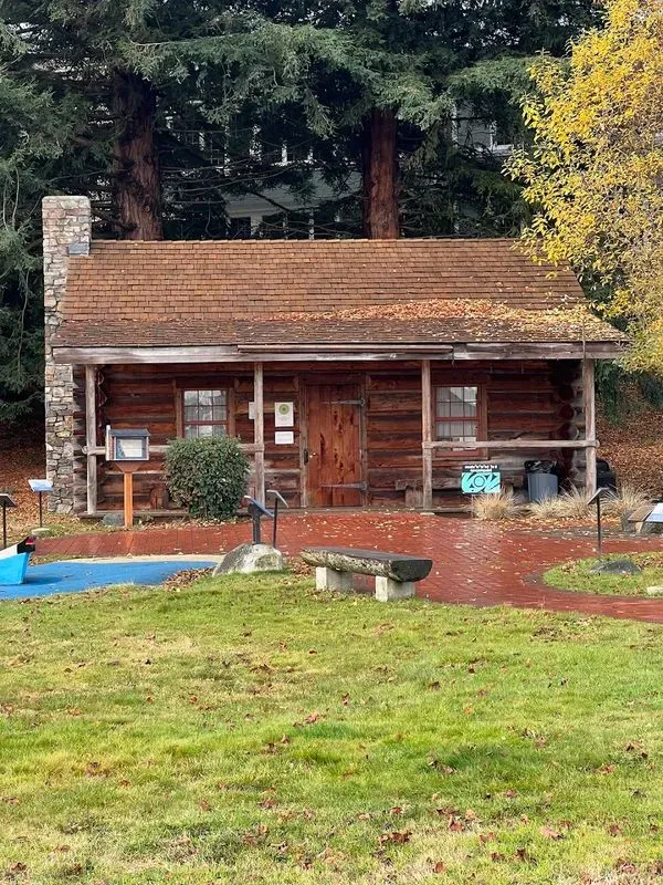 Job Carr Cabin Museum