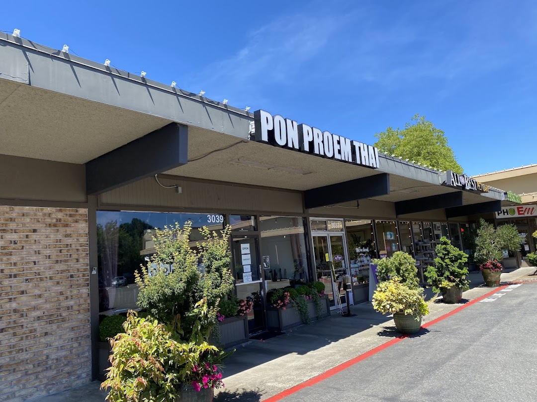 Photo of Pon Proem Thai Restaurant