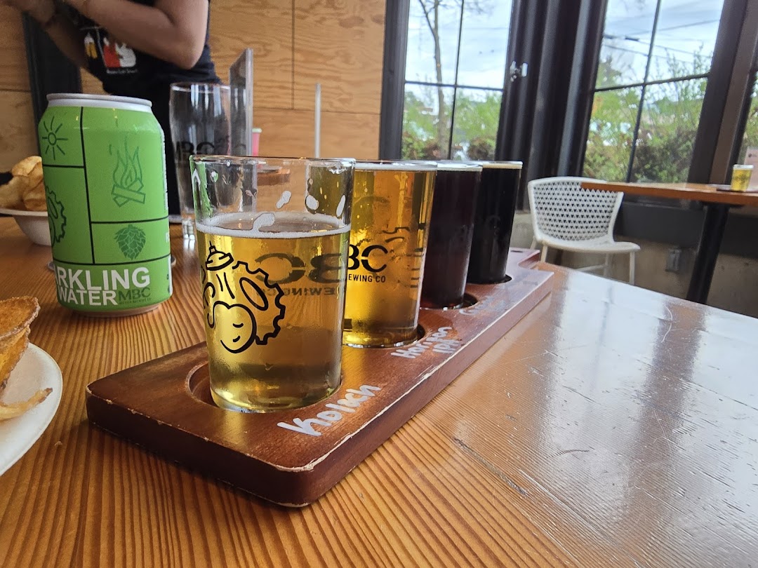 Métier Brewing Co Cherry St