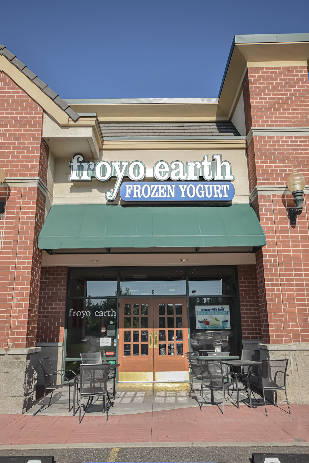 Photo of Froyo Earth