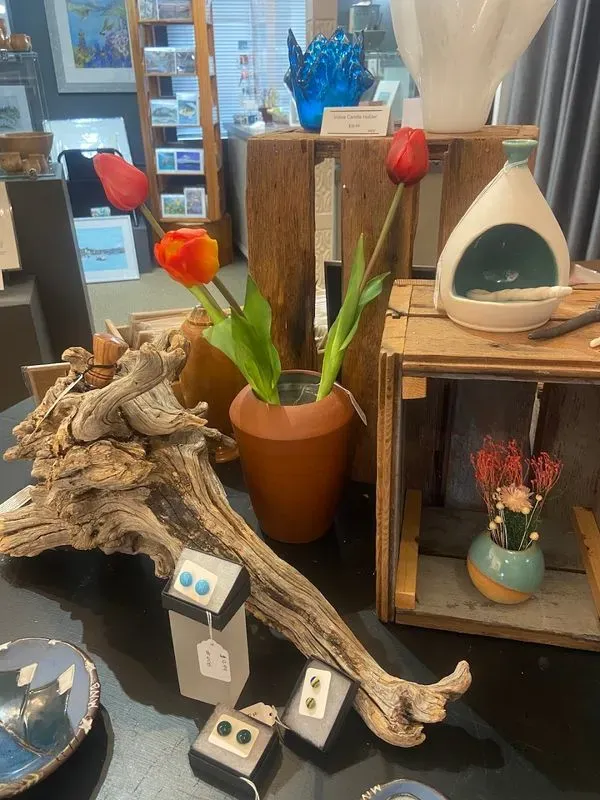 Ebb Tide Co-Op Gallery