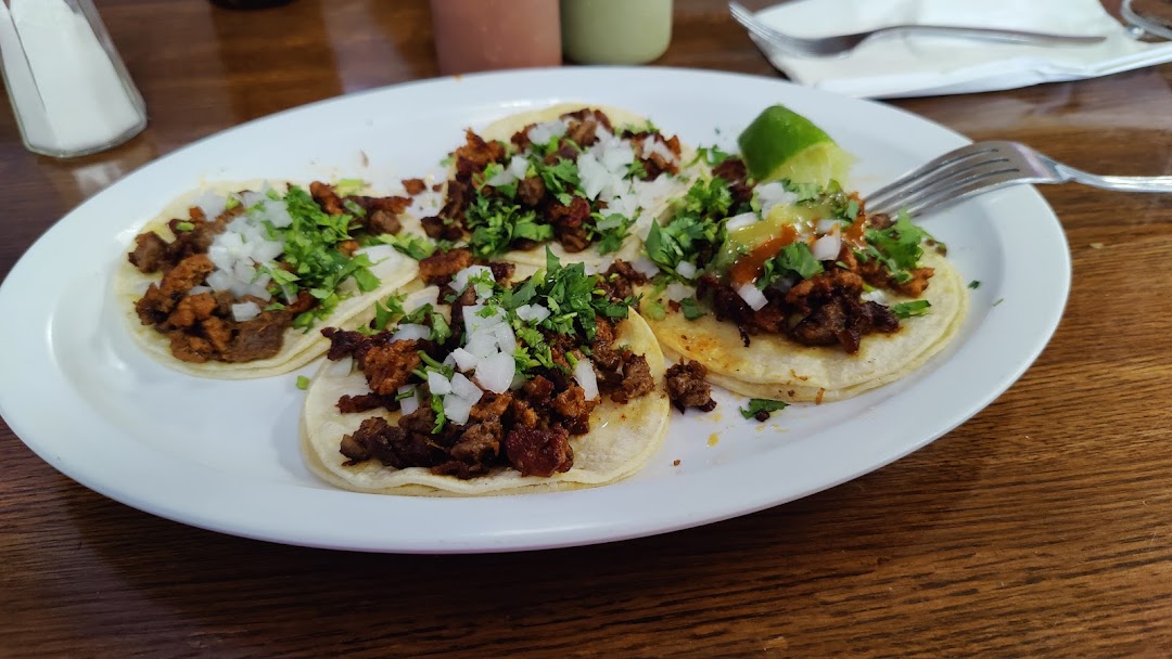 Photo of SABOR CASERO Taqueria y pupuseria