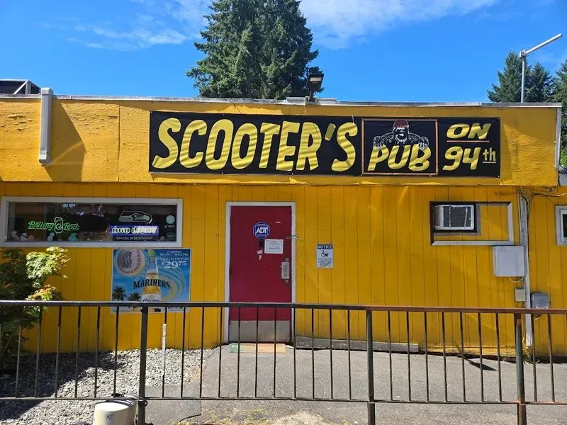 Scooters Pub on 94th