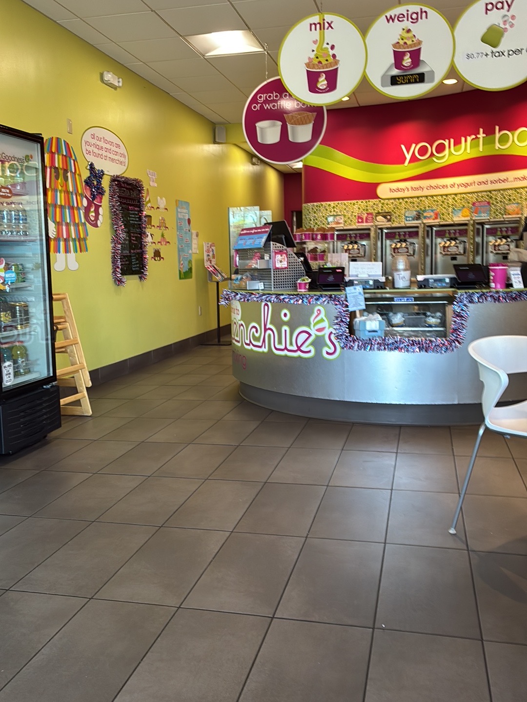 Photo of Menchie's Frozen Yogurt