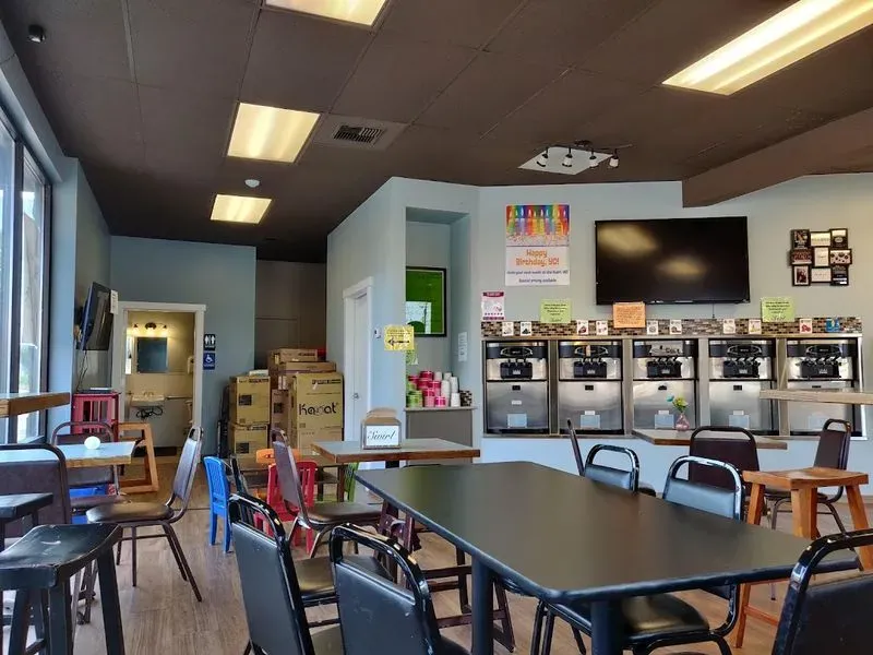 Swirl Snackshop