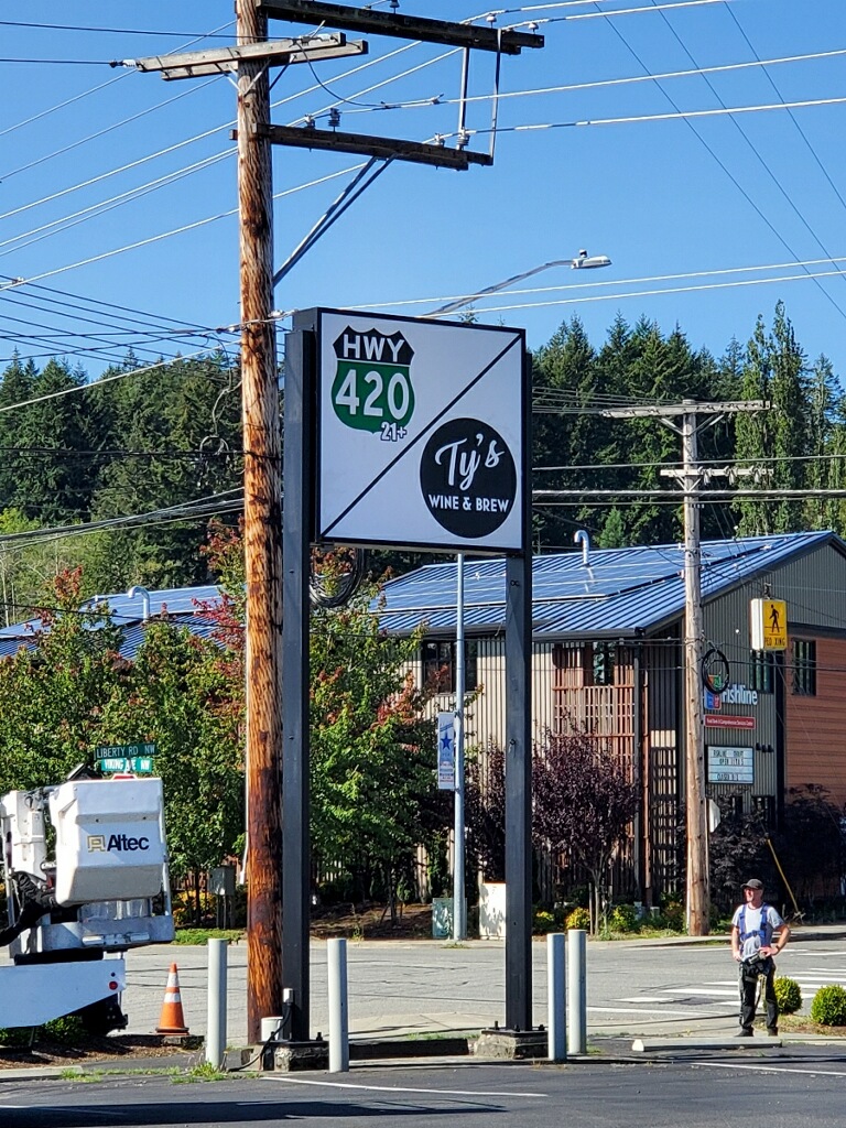 Photo of Ty’s Wine and Brew