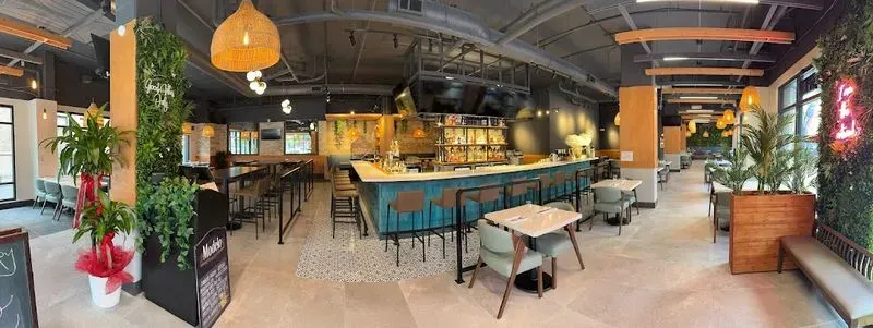 Woo Bar & Kitchen