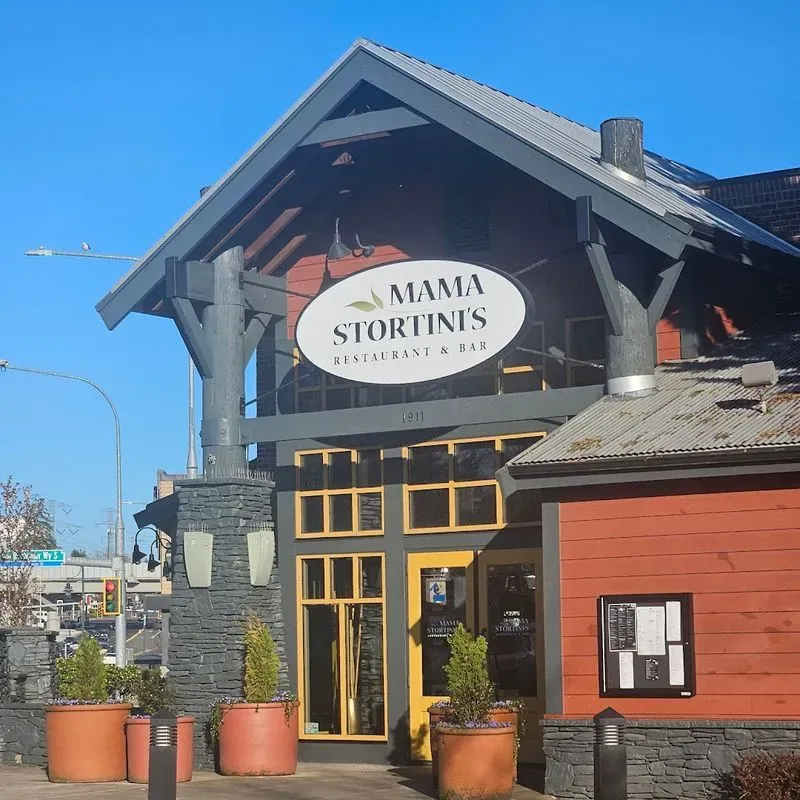 Mama Stortini's Restaurant & Bar