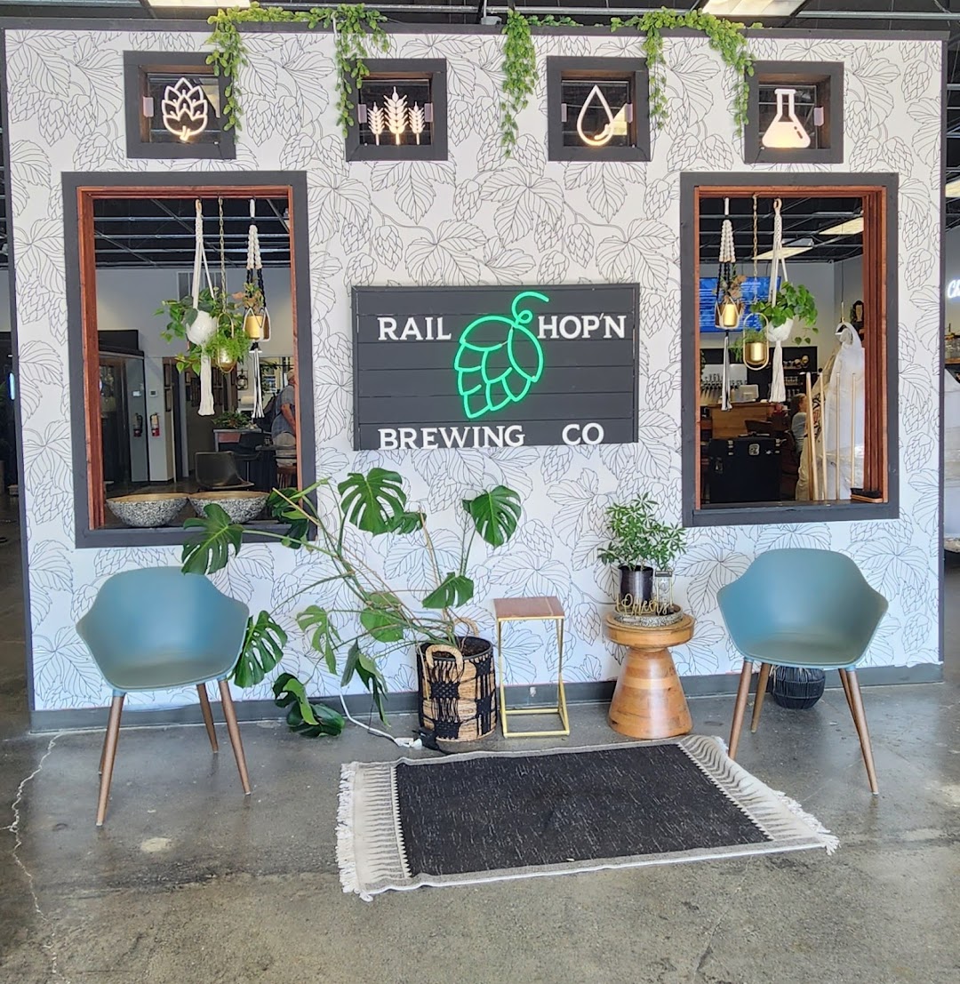 Photo of Rail Hop'n Brewing co and pizza