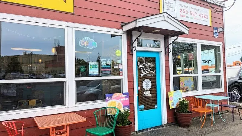 Southern Kitchen