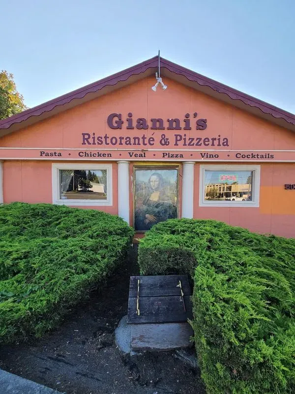 Gianni's Ristorante Italiano