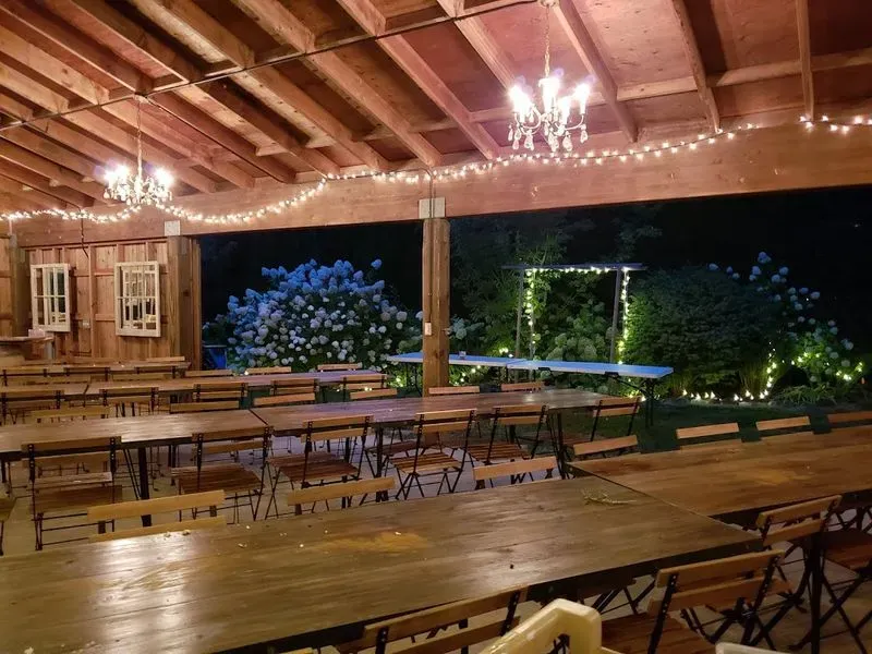 LAZY RIVER FARM & Distillery