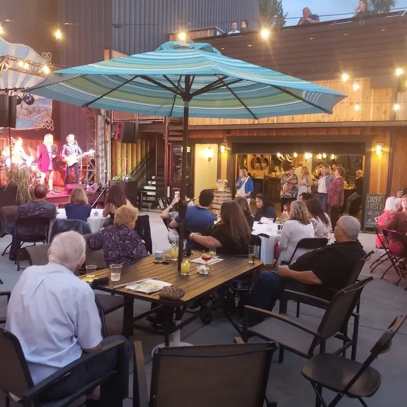 The Fremont Social